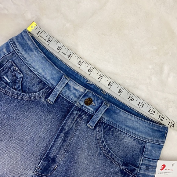 Jean distressed blue stretch shorts - Picture 6 of 15